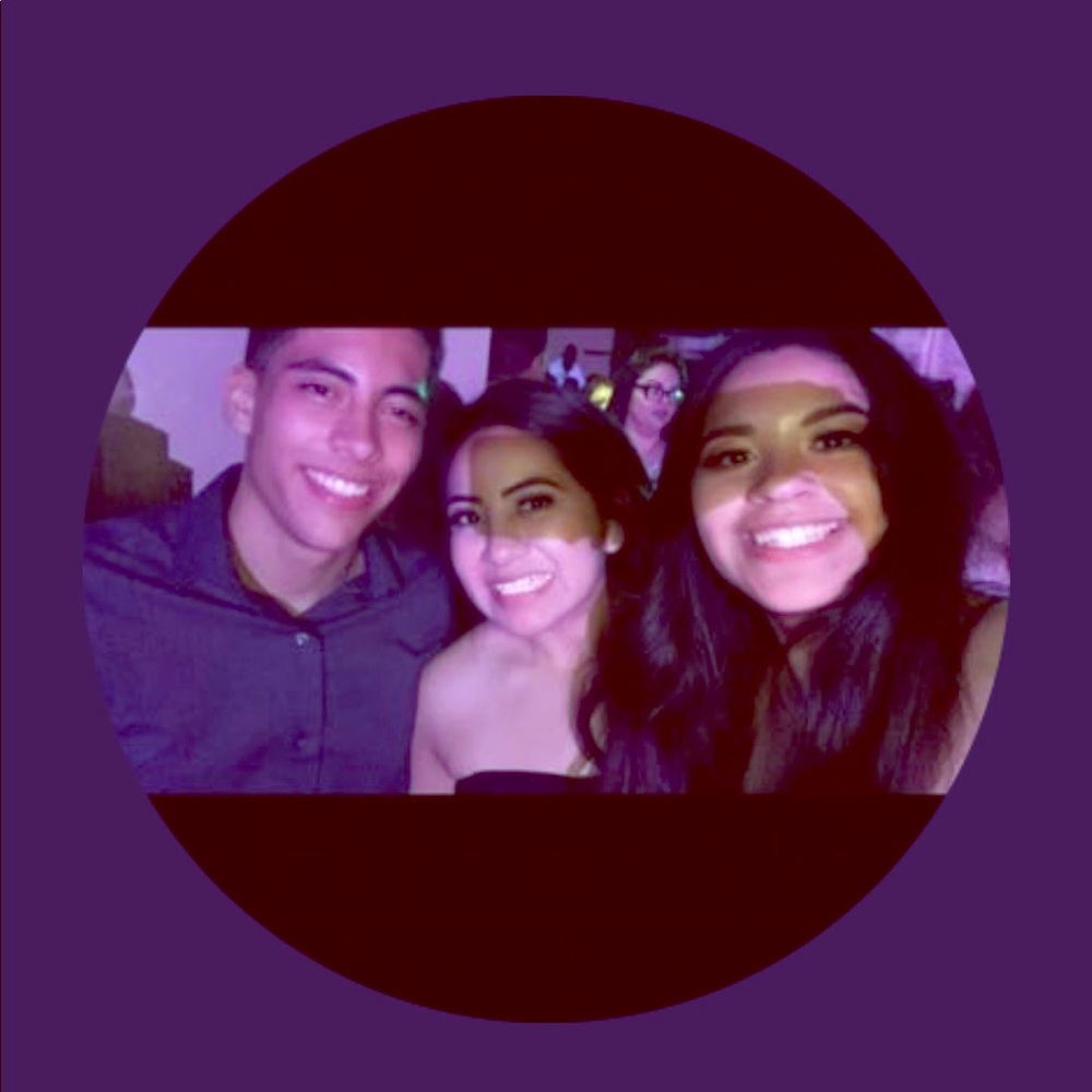 Meet your Posher, Monica